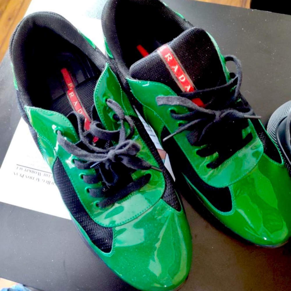Prada, size 13, green